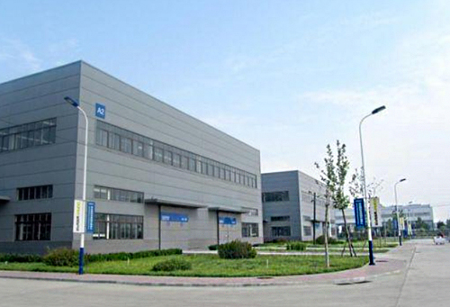 貴金屬全線重挫！現(xiàn)貨黃金逼近4500美元 白銀跌超13%:金屬制品廠起火